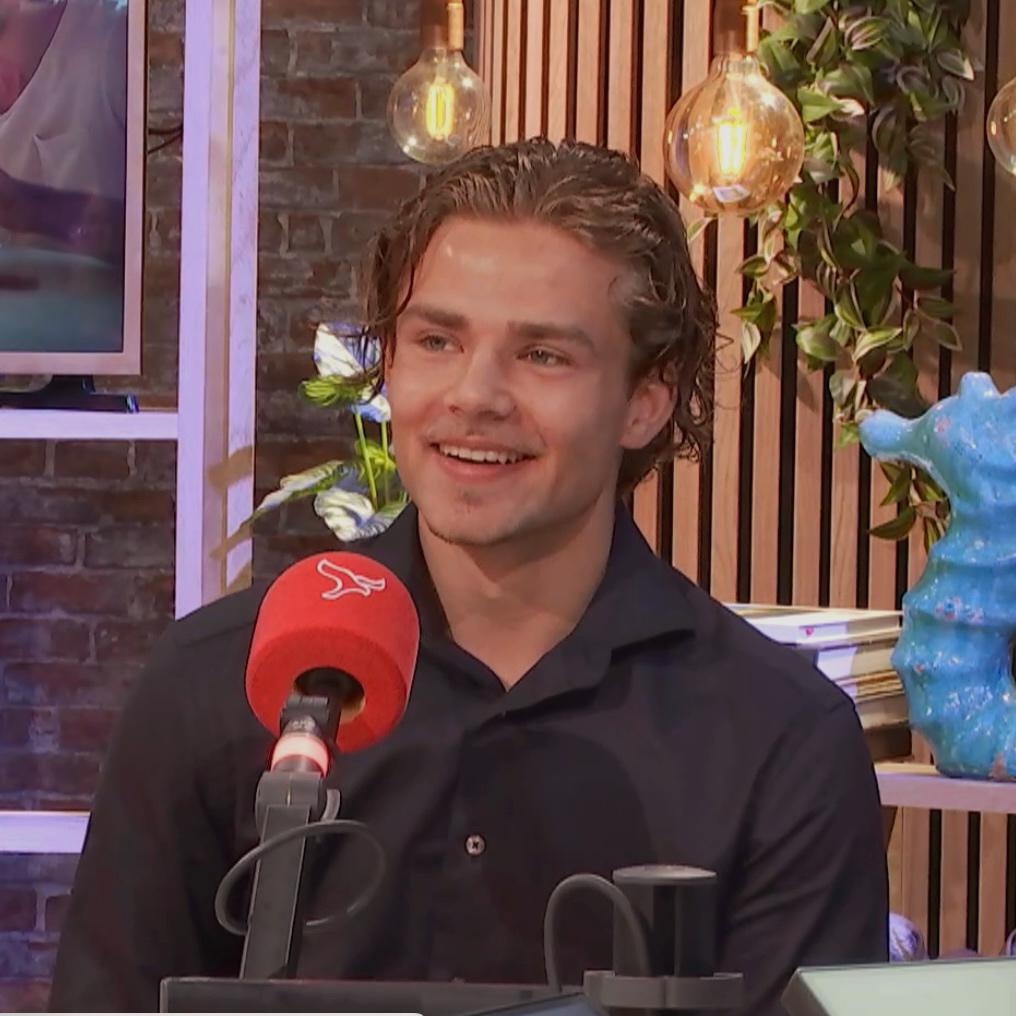 Sonny de Leeuw tijdens een interview over AI-automatisering